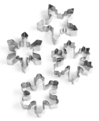 Let it snow! Regardless of weather, you'll have your snow... and eat it, too! These holiday cookie cutters make festive treats in four different snowflake shapes. Add some sparkly icing and other toppings to truly transport yourself to a winter wonderland. Let it snow! Regardless of weather, you'll have your snow... and eat it, too! These holiday cookie cutters make festive treats in four different snowflake shapes. Add some sparkly icing and other toppings to truly transport yourself to a winter wonderland.