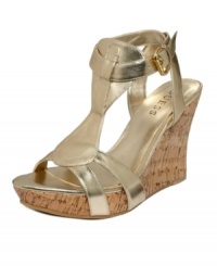 A modern mash-up of natural beauty and metallic allure, the Priela2 wedges from GUESS bring together a cork platform and a unique, strappy vamp featuring a metallic shine. A modern mash-up of natural beauty and metallic allure, the Priela2 wedges from GUESS bring together a cork platform and a unique, strappy vamp featuring a metallic shine.