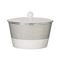 Inspired by one of Monique Lhuillier's iconic gowns, the Stardust collection of formal dinnerware boasts precious platinum details in an elegant, classic design. Inspired by one of Monique Lhuillier's iconic gowns, the Stardust collection of formal dinnerware boasts precious platinum details in an elegant, classic design.