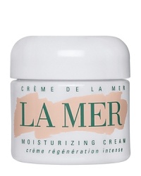 Miracle Broth™ is suspended within the extraordinary Crème de la Mer formula. To activate the broth and release its key ingredients, warm a small amount between your fingertips. As you pat onto clean, dry skin, you will instantly feel the soothing effects of the broth. Smooth over your face, neck, even under the fragile eye area. Skin becomes softer, aging lines and pores are noticeably less visible and dry complexions are healed.