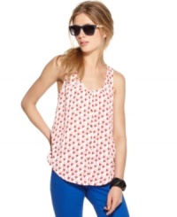 An irreverent bird print adds a pop of color to this relaxed Bar III tank -- perfect for a laid-back spring look! An irreverent bird print adds a pop of color to this relaxed Bar III tank -- perfect for a laid-back spring look!
