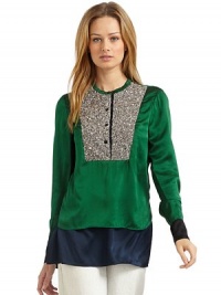 THE LOOKFront bib embellished with crystals and beadsFaceted button closures at frontCenter bowLong sleeves with contrast button cuffsContrast panel at front hemTHE FITAbout 30 from shoulder to longest point of hemTHE MATERIALSilkCARE & ORIGINDry cleanImported THE LOOKFront bib embellished with crystals and beadsFaceted button closures at frontCenter bowLong sleeves with contrast button cuffsContrast panel at front hemTHE FITAbout 30 from shoulder to longest point of hemTHE MATERIALSilkCARE & ORIGINDry cleanImported