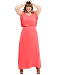 Score a spring style must-have with L8ter's short sleeve plus size maxi dress, cinched by an elastic waist! Score a spring style must-have with L8ter's short sleeve plus size maxi dress, cinched by an elastic waist!
