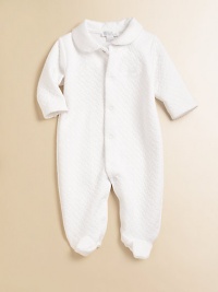 Crafted in ultra-soft pima cotton, this precious quilted footie features a charming horse embroidery.Peter Pan collarLong sleevesSnap-frontBottom snapsPima cottonMachine washImported Please note: Number of snaps may vary depending on size ordered. Crafted in ultra-soft pima cotton, this precious quilted footie features a charming horse embroidery.Peter Pan collarLong sleevesSnap-frontBottom snapsPima cottonMachine washImported Please note: Number of snaps may vary depending on size ordered.