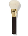 Tom Ford's brush collection is designed to bring ease and luxury to the process of creating your look - they make expert makeup application completely effortless. Disperse powder evenly all over the face with this luxuriously soft and smooth brush made with natural hair. Designed to pick up the optimal amount of product to achieve gorgeous and radiant skin. It can also be used as an all-over-face blending tool to smooth lines and create a seamless look after makeup is applied.