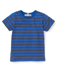 Bold stripes and contrasting patch details add boyish charm to a Pearls & Popcorn tee. Bold stripes and contrasting patch details add boyish charm to a Pearls & Popcorn tee.
