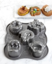 Sure to create a zoo in your kitchen! A delicious treat for your hungry little ones, each cake brings out your wild side and features a funny animal face with an open mouth just begging for a big scoop of ice cream. 10-year warranty. Sure to create a zoo in your kitchen! A delicious treat for your hungry little ones, each cake brings out your wild side and features a funny animal face with an open mouth just begging for a big scoop of ice cream. 10-year warranty.