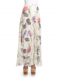 THE LOOKAllover floral printSide zip with hook-and-eye closureGentle pleatingTHE FITAbout 42 from waist to hemTHE MATERIALSilkCARE & ORIGINDry cleanMade in ItalyModel shown is 5'9½ (176cm) wearing US size 4. 