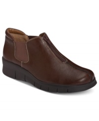 Always stylish. Always comfortable. Aerosoles' Gladiator sneakers feature elastic side panels and cushioned support at the ankles. Always stylish. Always comfortable. Aerosoles' Gladiator sneakers feature elastic side panels and cushioned support at the ankles.