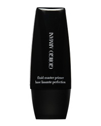 Light master make-up primer creates a mirror-like veil for an optical modeling effect by maximizing the cheekbones and arches of the face while toning down uneven zones. This primer contains a Micro-fil™ pearl that changes colors according to how it reflects light. It optically models skin contours by illuminating and shaping, leaving the complexion fresh and vibrant. Light master make-up primer creates a mirror-like veil for an optical modeling effect by maximizing the cheekbones and arches of the face while toning down uneven zones. This primer contains a Micro-fil™ pearl that changes colors according to how it reflects light. It optically models skin contours by illuminating and shaping, leaving the complexion fresh and vibrant.