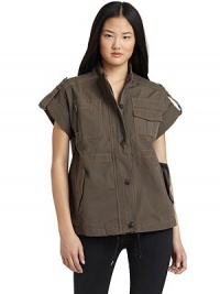THE LOOKStand collarButton front with concealed zipperShort sleeves with button tab cuffsContrast stitch seamsLeft zip and besom chest pocketRight flap chest pocketDual flap pockets at hipsInterior drawstring waistTHE FITAbout 26 from shoulder to hemTHE MATERIALCottonCotton liningCARE & ORIGINMachine washImportedModel shown is 5'11 (180cm) wearing US size Small. THE LOOKStand collarButton front with concealed zipperShort sleeves with button tab cuffsContrast stitch seamsLeft zip and besom chest pocketRight flap chest pocketDual flap pockets at hipsInterior drawstring waistTHE FITAbout 26 from shoulder to hemTHE MATERIALCottonCotton liningCARE & ORIGINMachine washImportedModel shown is 5'11 (180cm) wearing US size Small.