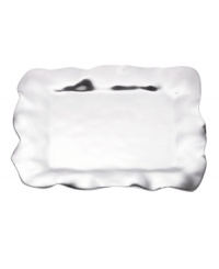 Pretty and polished, this Organics tray from Lenox's collection of serveware and serving dishes combines a natural shape in bright aluminum with a playful ruffled edge. Pretty and polished, this Organics tray from Lenox's collection of serveware and serving dishes combines a natural shape in bright aluminum with a playful ruffled edge.