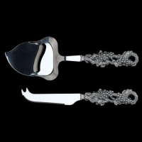 Arthur Court Grape Cheese Spreaders, Set of 2 Arthur Court Grape Cheese Spreaders, Set of 2