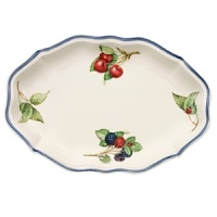 The welcoming appeal of a cozy country inn is embodied by Cottage from Villeroy & Boch. The series strikes an emotional chord with its red, white and blue coloration and mix of coordinating patterns inspired by Americana and the charm and hospitality offered by the heartland. There is an abundance of choice in creating a tablesetting, beginning with three styles of dinner plates and six options in salad plate designs. The full dinnerware assortment, including accessories, is available in the Cottage pattern. Additionally, available in the Cottage Red and Cottage Blue accents are a bread & butter plate and rim soup bowl. The welcoming appeal of a cozy country inn is embodied by Cottage from Villeroy & Boch. The series strikes an emotional chord with its red, white and blue coloration and mix of coordinating patterns inspired by Americana and the charm and hospitality offered by the heartland. There is an abundance of choice in creating a tablesetting, beginning with three styles of dinner plates and six options in salad plate designs. The full dinnerware assortment, including accessories, is available in the Cottage pattern. Additionally, available in the Cottage Red and Cottage Blue accents are a bread & butter plate and rim soup bowl.