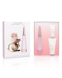 L'Eau d'Issey Florale, a new, elegant and modern fragrance. Composed of mandarin, lily, rose, musk and white wood, this new floral odyssey evokes femininity and delicateness. L'Eau d'Issey Florale, a new, elegant and modern fragrance. Composed of mandarin, lily, rose, musk and white wood, this new floral odyssey evokes femininity and delicateness.