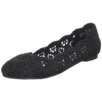 CL by Chinese Laundry Women's Genuine Flat CL by Chinese Laundry Women's Genuine Flat