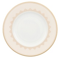 The Samarkand bone china collection by Villeroy & Boch combines stylish, exotic elements with timeless elegance. Precious golden bands and chains decorate this pure white bone china pattern. Warm ivory tones add a harmonious touch. Mix and match with the coordinating Mosaic-designed dinner or salad plate for a look that is truly your own. The Samarkand bone china collection by Villeroy & Boch combines stylish, exotic elements with timeless elegance. Precious golden bands and chains decorate this pure white bone china pattern. Warm ivory tones add a harmonious touch. Mix and match with the coordinating Mosaic-designed dinner or salad plate for a look that is truly your own.