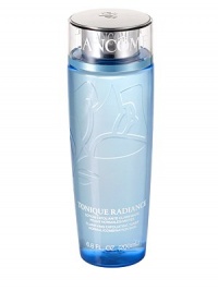 A luxurious balance of science and nature: reveal purified, pampered skin. This refreshing exfoliating toner with antioxidant white lotus and clarifying anise extract helps speed up cell turnover to improve skin tone, texture and clarity. Reveal newer, fresher-looking skin. Saturate cotton pad. Gently smooth over entire face and throat. For enhanced results, follow with your recommended Lancôme Power System. Dermatologist-tested for safety. 6.8 oz. A luxurious balance of science and nature: reveal purified, pampered skin. This refreshing exfoliating toner with antioxidant white lotus and clarifying anise extract helps speed up cell turnover to improve skin tone, texture and clarity. Reveal newer, fresher-looking skin. Saturate cotton pad. Gently smooth over entire face and throat. For enhanced results, follow with your recommended Lancôme Power System. Dermatologist-tested for safety. 6.8 oz.