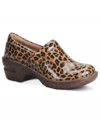 The Born brand is synonymous with comfort and quality, and its b.o.c. collection is no different--as exemplified by the round-toe Margaret shoes. Crafted in leather with an effortless slip-on design and low heel, they'll be a favorite for your weekend wardrobe. The Born brand is synonymous with comfort and quality, and its b.o.c. collection is no different--as exemplified by the round-toe Margaret shoes. Crafted in leather with an effortless slip-on design and low heel, they'll be a favorite for your weekend wardrobe.
