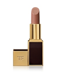 To Tom Ford, there is no more dramatic accessory than a perfect lip. It is the focus of the face and it has the power to define a woman's whole look. Each lip color is Tom Ford's modern ideal of an essential makeup shade. Rare and exotic ingredients including soja seed extract, Brazilian murumuru butter and chamomilla flower oil create an ultracreamy texture with an incredibly smooth application. Specially treated color pigments are blended to deliver pure color with just the right balance of luminosity.