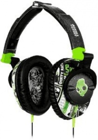 Skullcandy Skullcrushers Over Ear Headphones - Lurker Green / Black Skullcandy Skullcrushers Over Ear Headphones - Lurker Green / Black