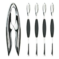 Great for dinner parties or adventurous weeknight fare, this 5-piece set brings modern design to your table settings. Great for dinner parties or adventurous weeknight fare, this 5-piece set brings modern design to your table settings.