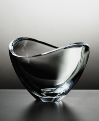 You'll fall in love with the graceful curves of this contemporary crystal bowl from leading décor designer, Nambé. In a versatile 11 size, bowl retains its elegance whether empty or filled. You'll fall in love with the graceful curves of this contemporary crystal bowl from leading décor designer, Nambé. In a versatile 11 size, bowl retains its elegance whether empty or filled.