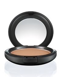 A lightly frosted, tinted powder that gives skin sheer, natural colour effects and highlights. Ideal for enhancing a skin tone or to accent or strengthen a tan. Skin-conditioning, long-wearing - and formulated to provide a smooth, even application on all skin types. A lightly frosted, tinted powder that gives skin sheer, natural colour effects and highlights. Ideal for enhancing a skin tone or to accent or strengthen a tan. Skin-conditioning, long-wearing - and formulated to provide a smooth, even application on all skin types.