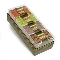 An indulgent collection of triple-milled luxury bath bars featuring all 4 Nob Hill fragrances: Bitter Orange, Lemon Verbena, Lavender & Rosemary and Balsam. These divine soaps are each vegetable based and contain exceptional moisturizing properties to leave your skin silky and refreshed with a welcome and delicate scent. An indulgent collection of triple-milled luxury bath bars featuring all 4 Nob Hill fragrances: Bitter Orange, Lemon Verbena, Lavender & Rosemary and Balsam. These divine soaps are each vegetable based and contain exceptional moisturizing properties to leave your skin silky and refreshed with a welcome and delicate scent.