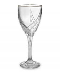 For nearly 150 years, Lenox has been renowned throughout the world as a premier designer and manufacturer of fine china, accessories, and stemware. In brilliantly faceted crystal accented with gold or platinum, the gold-accented, gracefully twirled Debut Gold bar and stemware collection provides an impeccable accompaniment to your formal china and flatware. For nearly 150 years, Lenox has been renowned throughout the world as a premier designer and manufacturer of fine china, accessories, and stemware. In brilliantly faceted crystal accented with gold or platinum, the gold-accented, gracefully twirled Debut Gold bar and stemware collection provides an impeccable accompaniment to your formal china and flatware.