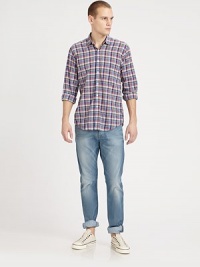 A true skinny fit, with a tapered leg and a medium rise, this rigid denim style with clean back pockets, is finished in a washed down, authentically worn-in light slate blue wash.Five-pocket styleInseam, about 32¾CottonMachine washMade in USA A true skinny fit, with a tapered leg and a medium rise, this rigid denim style with clean back pockets, is finished in a washed down, authentically worn-in light slate blue wash.Five-pocket styleInseam, about 32¾CottonMachine washMade in USA