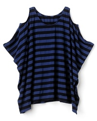 Allover boat stripes on a batwing-styled tunic make this a must-have for her cutting edge wardrobe, and the cut-out sleeve detail only sweetens the deal. Allover boat stripes on a batwing-styled tunic make this a must-have for her cutting edge wardrobe, and the cut-out sleeve detail only sweetens the deal.