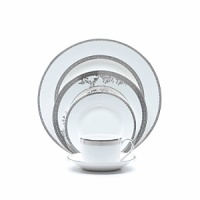Platinum Lace features details reminiscent of the most delicate lacework, encircled by an elegant platinum border. Platinum Lace features details reminiscent of the most delicate lacework, encircled by an elegant platinum border.