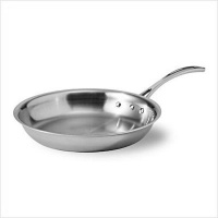 Calphalon Tri-ply Stainless Steel 8-Inch Omelette Pan Calphalon Tri-ply Stainless Steel 8-Inch Omelette Pan