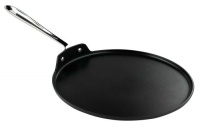 All-Clad LTD Nonstick 12-Inch Round Griddle Pan All-Clad LTD Nonstick 12-Inch Round Griddle Pan