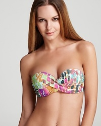 An artful print enlivens this fresh PilyQ bikini. Wrap a pareo around your waist and transport your senses straight to Ipanema. An artful print enlivens this fresh PilyQ bikini. Wrap a pareo around your waist and transport your senses straight to Ipanema.