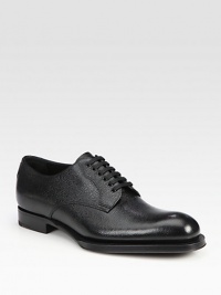 Leather lace-up style with exaggerated sole.Leather upperLeather liningWood/rubber soleMade in Italy Leather lace-up style with exaggerated sole.Leather upperLeather liningWood/rubber soleMade in Italy