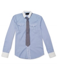 No Retreat knows you're busy and designed this great contrast shirt with matching smart tie for you to get ready and mingle. No Retreat knows you're busy and designed this great contrast shirt with matching smart tie for you to get ready and mingle.