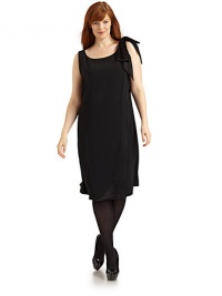 THE LOOKSleevelessBow detail at left shoulderBust dartsTone-on-tone, overlapping panel detail at frontInvisible side zipIncludes silk shawlTHE FITAbout 42½ longTHE MATERIAL83% triacetate/17% polyesterFully linedCARE & ORIGINDry cleanMade in Italy THE LOOKSleevelessBow detail at left shoulderBust dartsTone-on-tone, overlapping panel detail at frontInvisible side zipIncludes silk shawlTHE FITAbout 42½ longTHE MATERIAL83% triacetate/17% polyesterFully linedCARE & ORIGINDry cleanMade in Italy