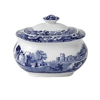 Since 1784 when Josiah Spode first perfected the technique of blue underglaze, Spode blue and white dinnerware has ranked among the world's most collectible--and collected--pottery.