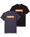 Always go with an icon. This Trukfit logo t-shirt gives your casual outfits a classic look.