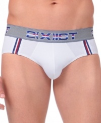 Whether you're a top-notch athlete or a fan, you'll appreciate the performance qualities built into the new Athletic Range from 2(x)ist, including the brand's famously supportive Contour Pouch; and Pique-Fle(X), its proprietary (and super-soft and stretchy) blend of cotton, Modal, and spandex. Whether you're a top-notch athlete or a fan, you'll appreciate the performance qualities built into the new Athletic Range from 2(x)ist, including the brand's famously supportive Contour Pouch; and Pique-Fle(X), its proprietary (and super-soft and stretchy) blend of cotton, Modal, and spandex.