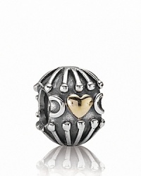 Embrace the combination of oxidized silver and 14K gold with this heart-warming charm from PANDORA. Embrace the combination of oxidized silver and 14K gold with this heart-warming charm from PANDORA.