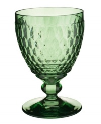 Make all your gatherings sparkle with the Boston Colored claret. A textured, diamond-shaped pattern on lead crystal radiates vintage sophistication. Make all your gatherings sparkle with the Boston Colored claret. A textured, diamond-shaped pattern on lead crystal radiates vintage sophistication.