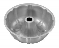 Wilton Recipe Right Fluted Tube Pan