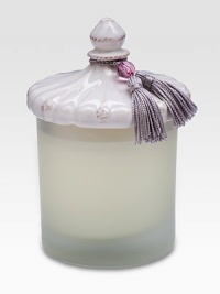 Floral notes of jasmine, gardenia, magnolia and honeysuckle are accented with a touch of rhubarb and black fig in a frosted glass jar. Ceramic stoneware lidWax candle15-hour burn time7.5 oz.5 highImported Floral notes of jasmine, gardenia, magnolia and honeysuckle are accented with a touch of rhubarb and black fig in a frosted glass jar. Ceramic stoneware lidWax candle15-hour burn time7.5 oz.5 highImported