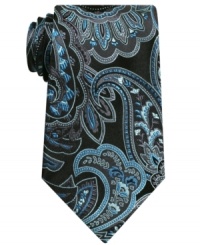 Sized just right, this big and tall paisley tie from Geoffrey Beene adds a note of sophistication to your dress look. Sized just right, this big and tall paisley tie from Geoffrey Beene adds a note of sophistication to your dress look.