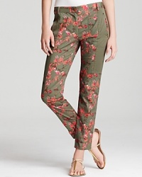 A bountiful floral print on slim Thakoon Addition trousers lights up your look, while seaming through the silhouette lends modern edge. Team with a simple tee, flat sandals and an armful of bangles for day-to-night chic. A bountiful floral print on slim Thakoon Addition trousers lights up your look, while seaming through the silhouette lends modern edge. Team with a simple tee, flat sandals and an armful of bangles for day-to-night chic.