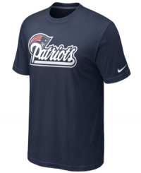 From the pre-game to after-party, show off your New England Patriots pride in this NFL football t-shirt from Nike. From the pre-game to after-party, show off your New England Patriots pride in this NFL football t-shirt from Nike.