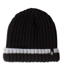 Simple yet stylish, this O'Neill beanie is great on the slopes or city streets. Simple yet stylish, this O'Neill beanie is great on the slopes or city streets.
